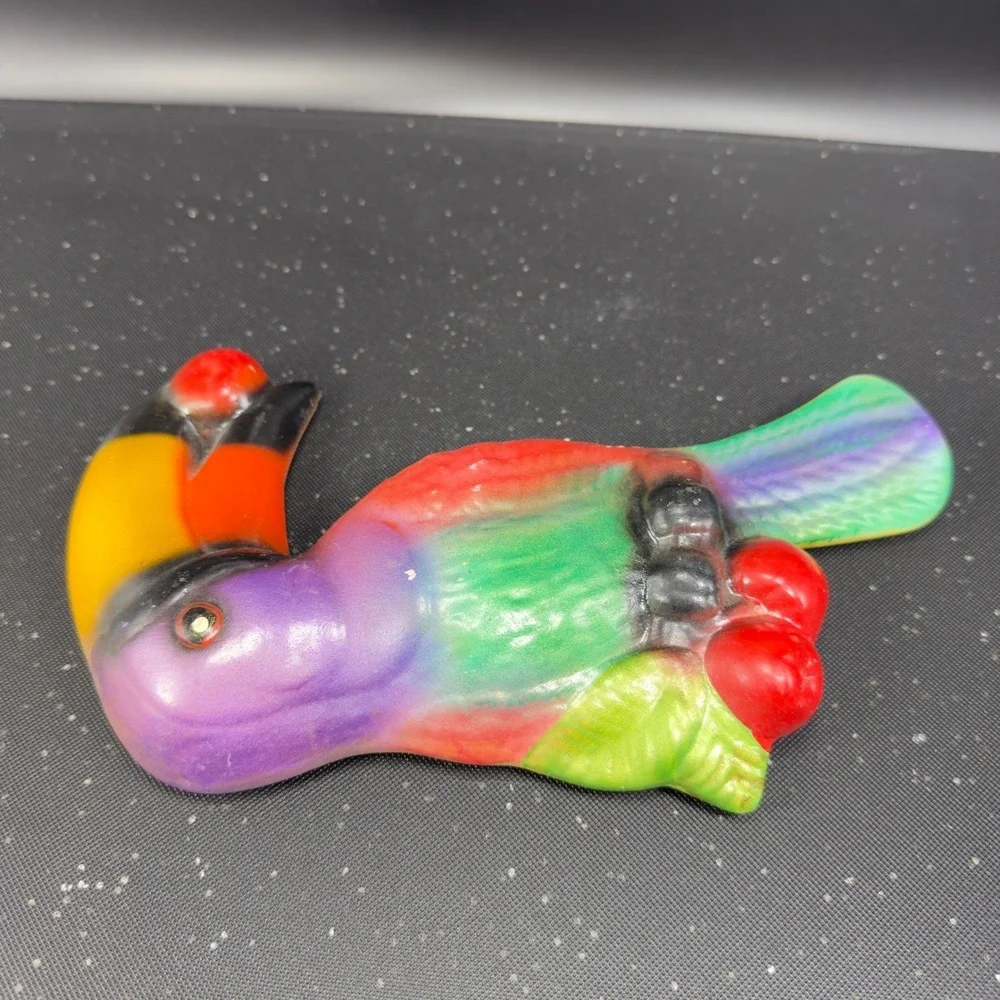 Vintage Ceramic Toucan Wall Hanging Tropical Bird Figurine Multi Color Decor VTG